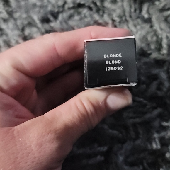 👱♀️NIB Mary Kay Volumizing Brow Tint:Blond👱♀️ - Picture 5 of 5